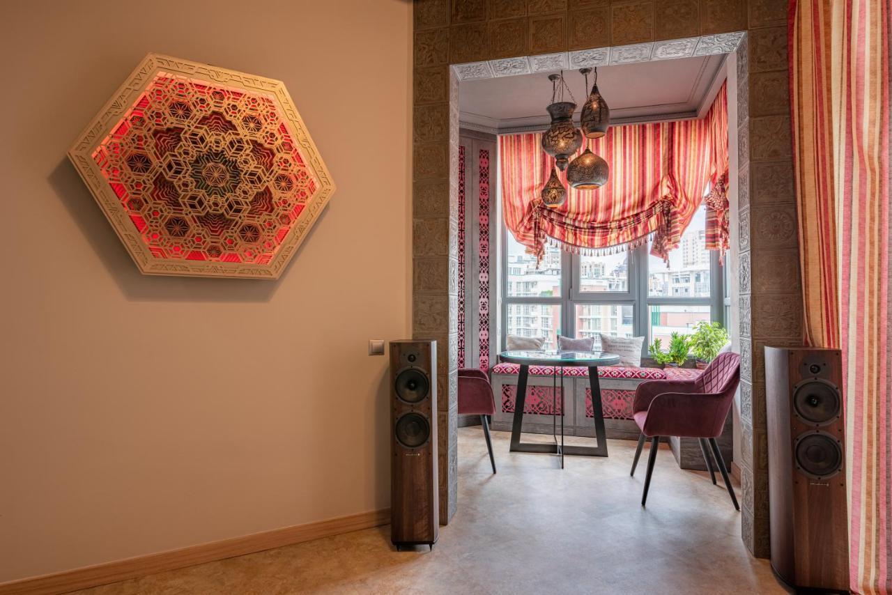 Eco Apartments In French Quarter Kiev Eksteriør billede