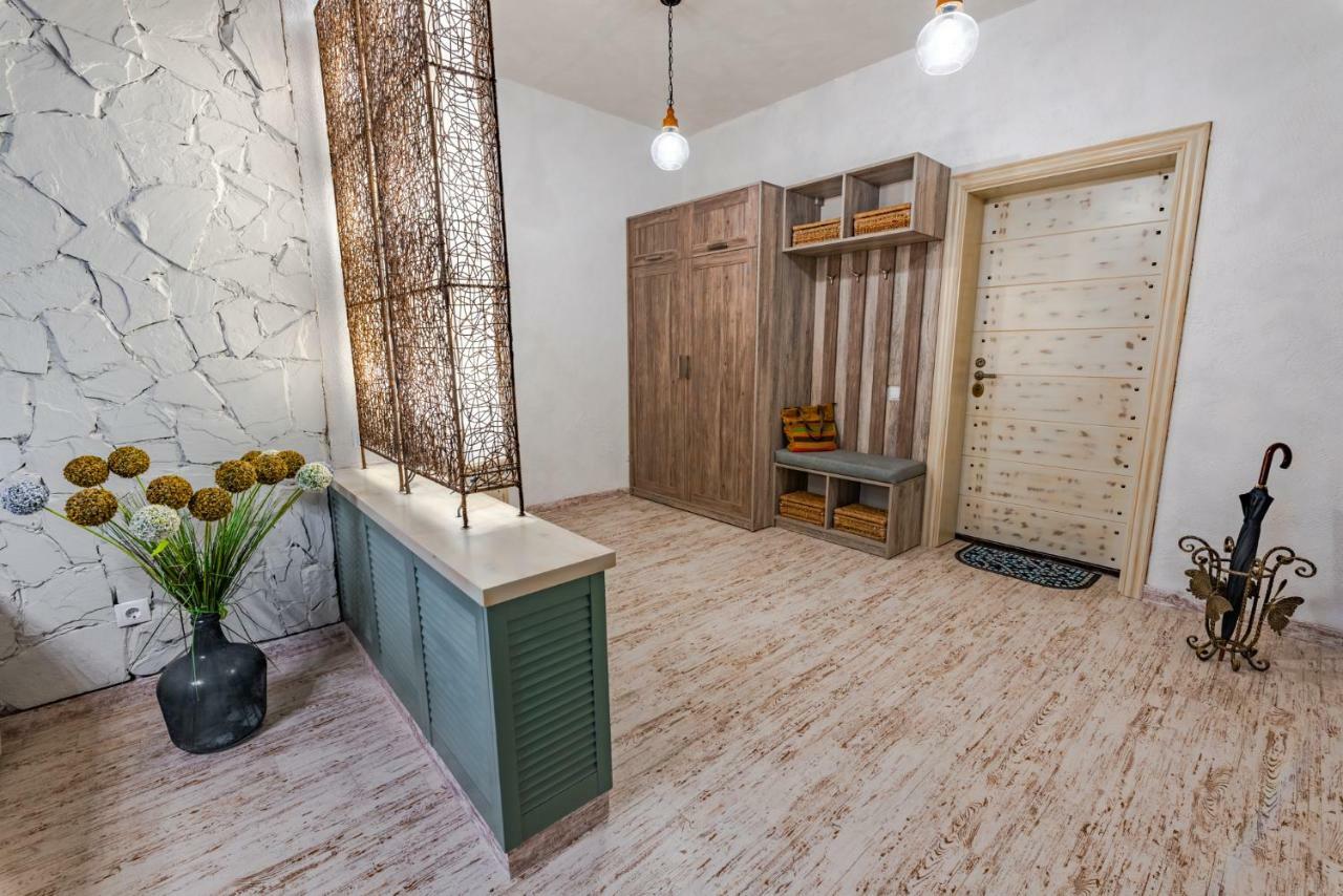 Eco Apartments In French Quarter Kiev Eksteriør billede