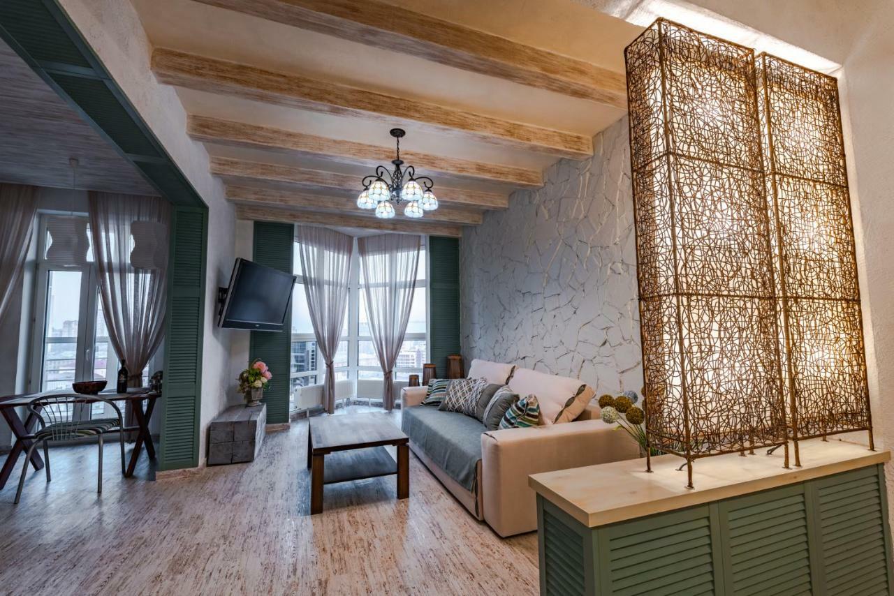 Eco Apartments In French Quarter Kiev Eksteriør billede